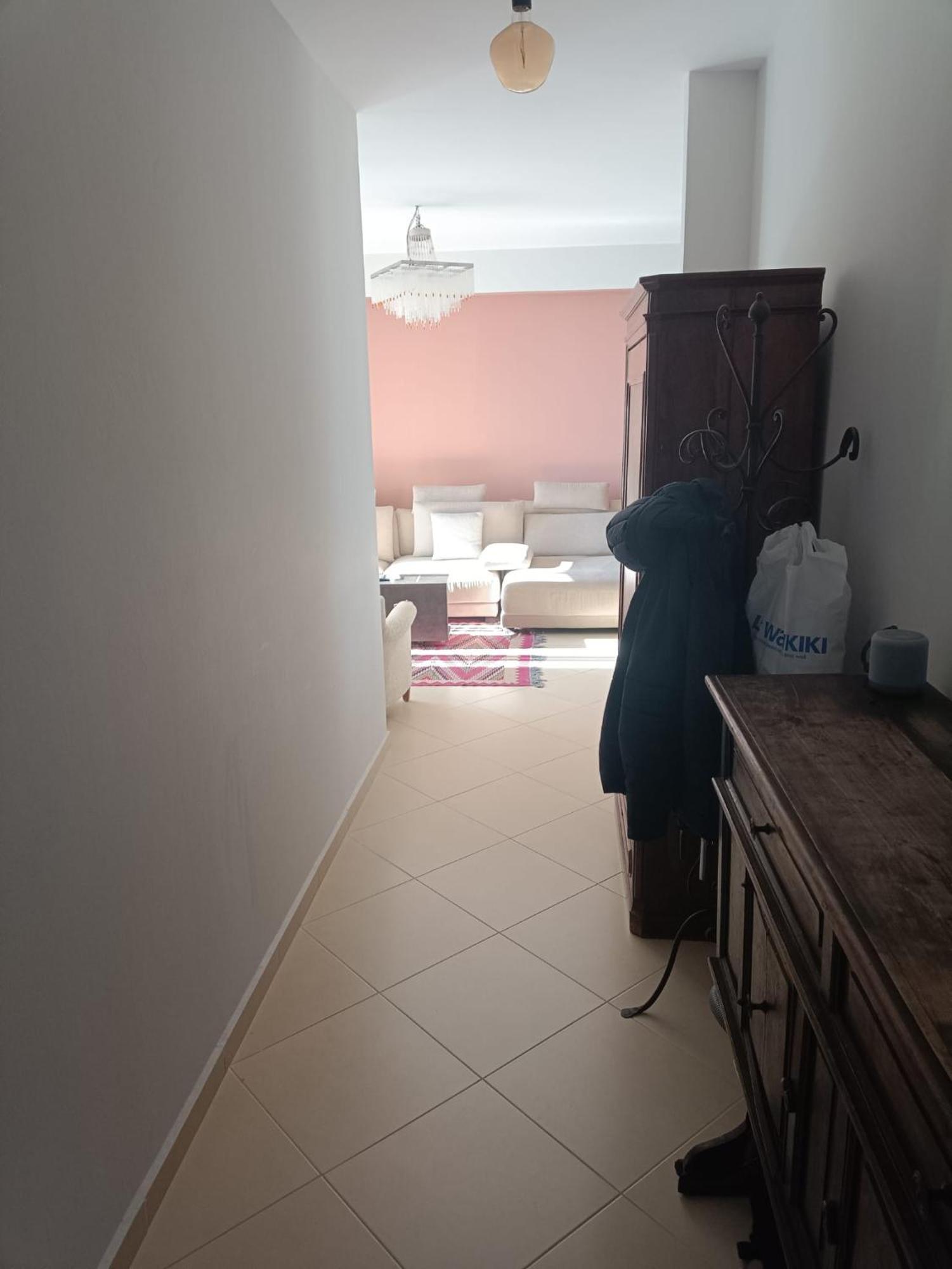 Guidus Apartment Vlorë Buitenkant foto