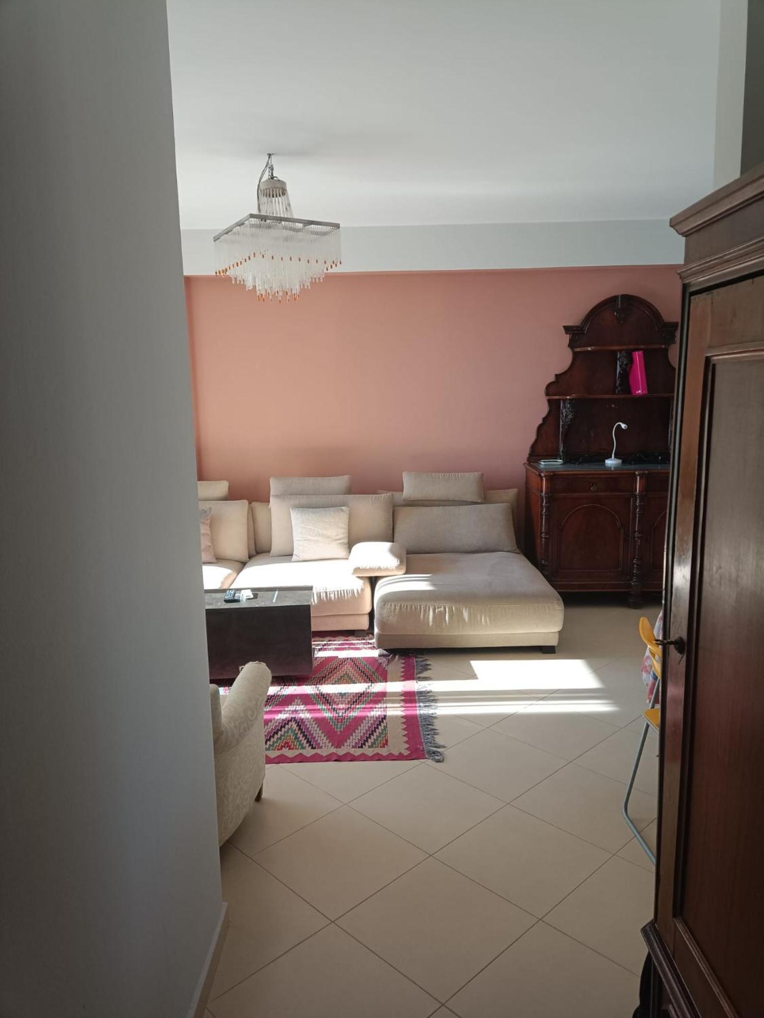 Guidus Apartment Vlorë Buitenkant foto