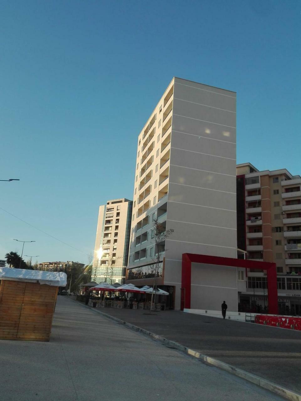 Guidus Apartment Vlorë Buitenkant foto