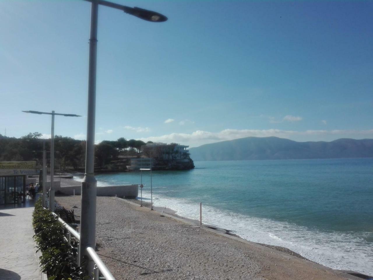 Guidus Apartment Vlorë Buitenkant foto
